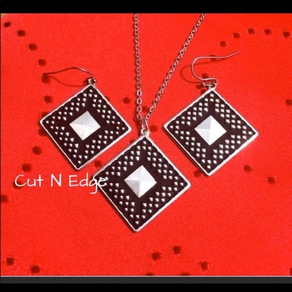 Montana Silversmith Jewelry Set - Picture 1 of 5